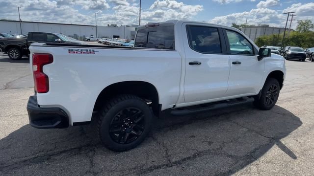 New 2026 Chevrolet Silverado 1500 LT Trail Boss w/ LT Trail Boss Premium Package AWD/4WD image 2