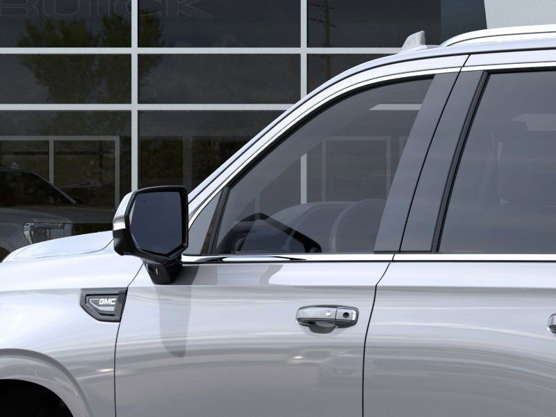 New 2024 GMC Yukon SLT w/ SLT Luxury Package image 12