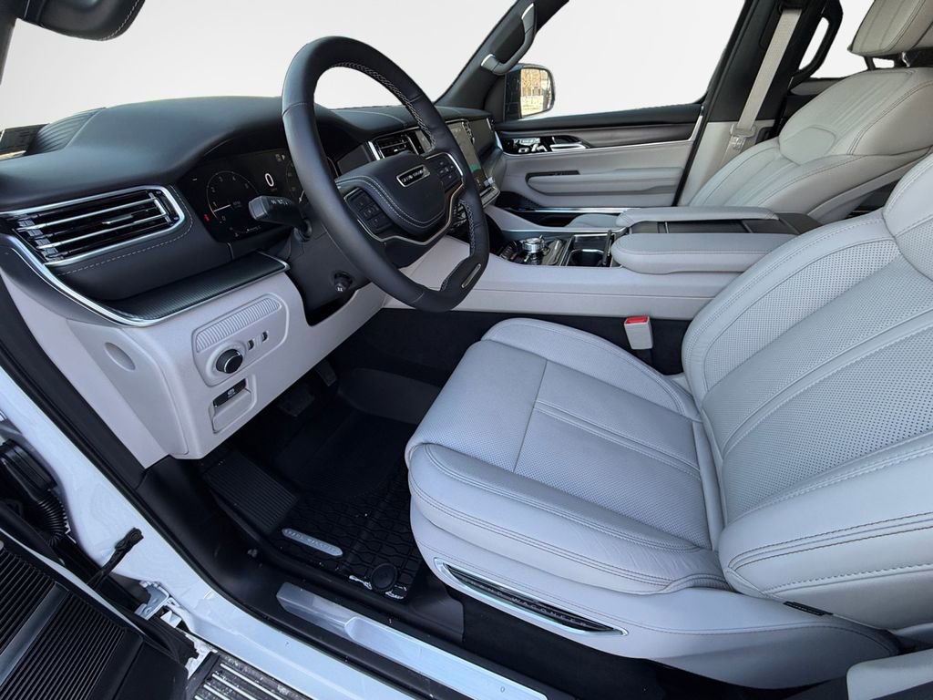 New 2026 Jeep Grand Wagoneer L Summit image 25