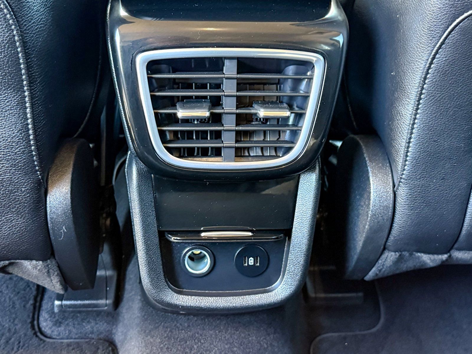 Certified 2023 Lincoln Nautilus AWD w/ Premium Package image 21