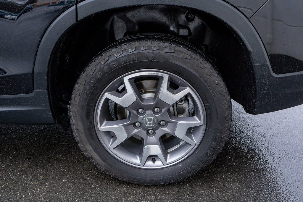 Certified 2023 Honda Passport TrailSport image 32