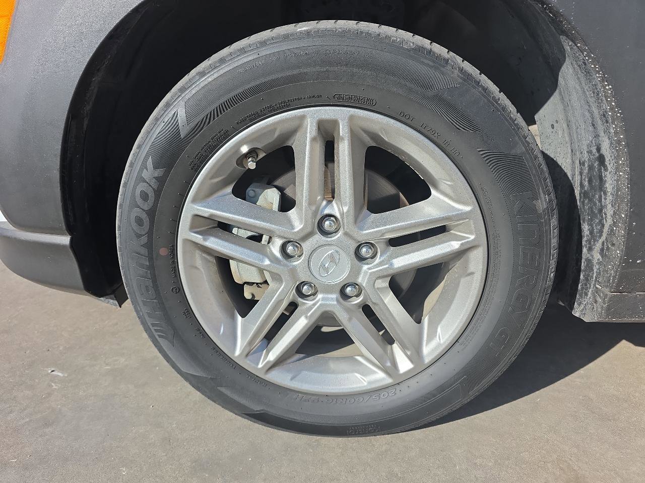 Used 2019 Hyundai Kona SE image 28