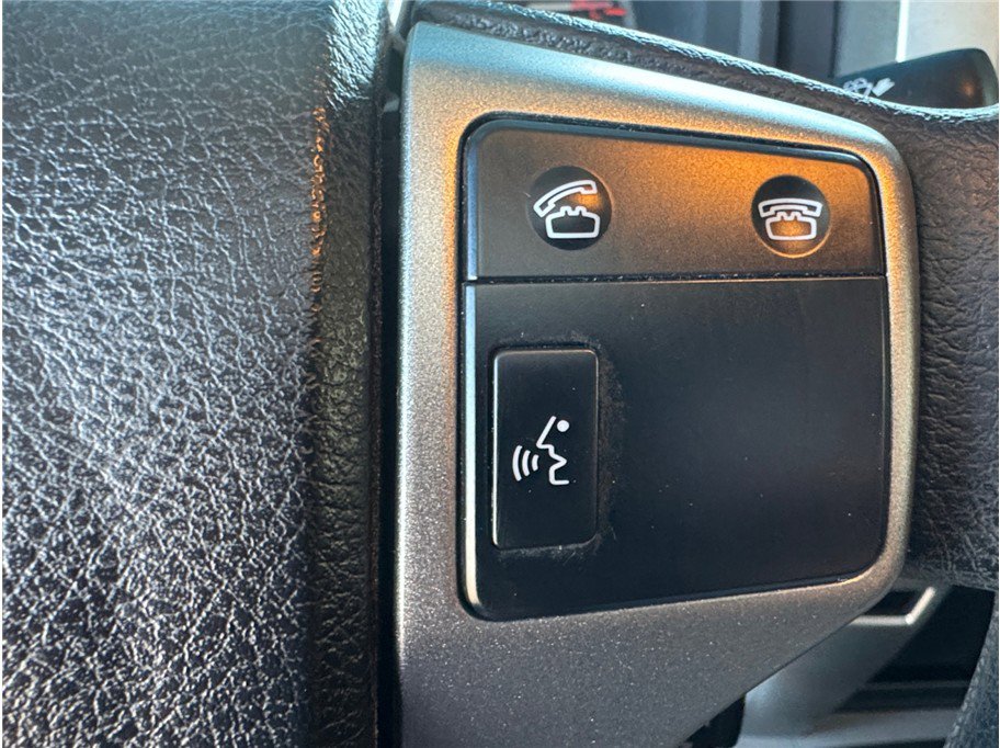 Used 2011 Toyota 4Runner SR5 w/ Convenience Pkg image 16