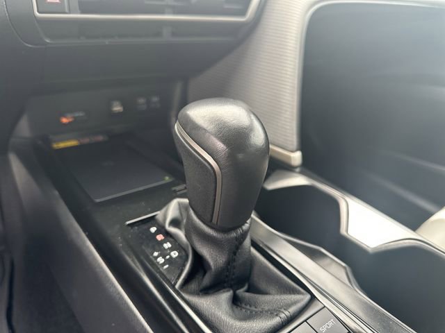 Certified 2025 Toyota Camry SE w/ Convenience Package FWD image 17