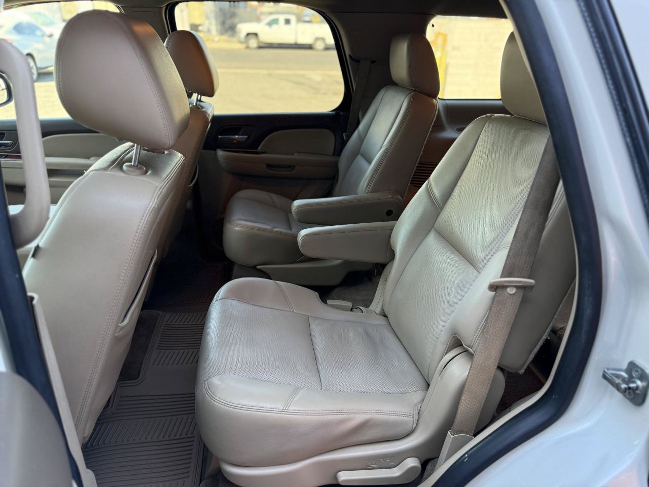 Used 2013 Chevrolet Tahoe LTZ AWD/4WD image 14