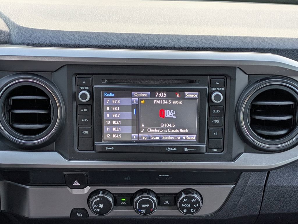 Used 2019 Toyota Tacoma SR5 RWD image 18