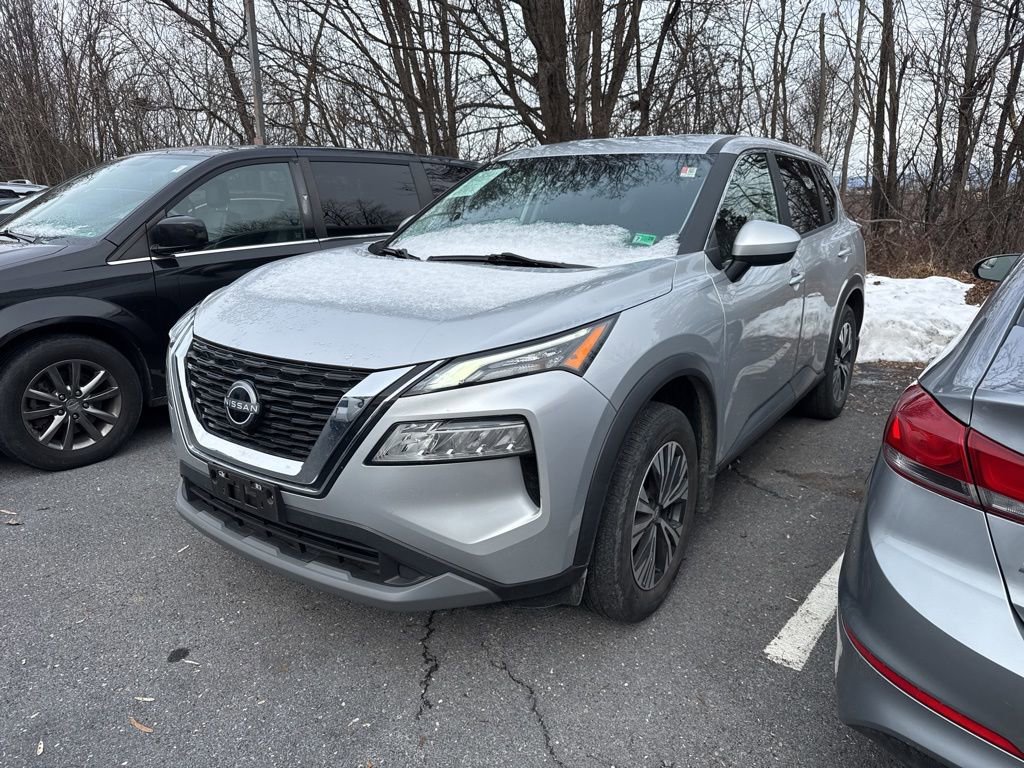 Certified 2023 Nissan Rogue SV image 2