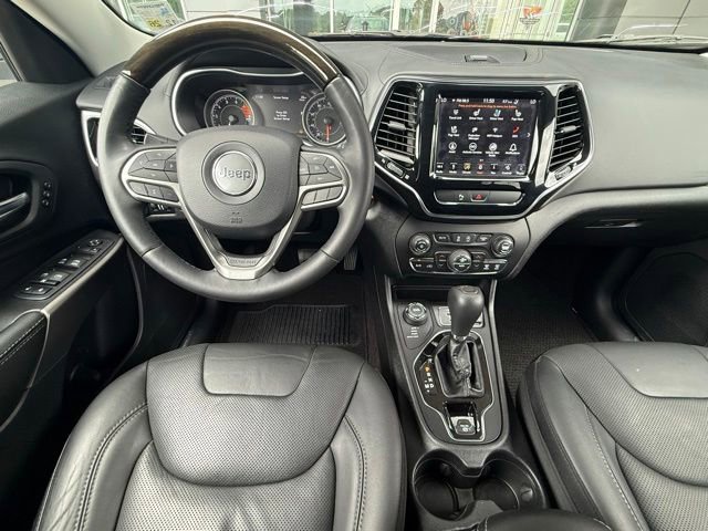 Used 2019 Jeep Cherokee Overland AWD/4WD image 22