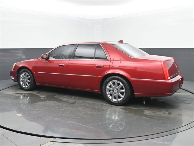 Used 2009 Cadillac DTS image 3
