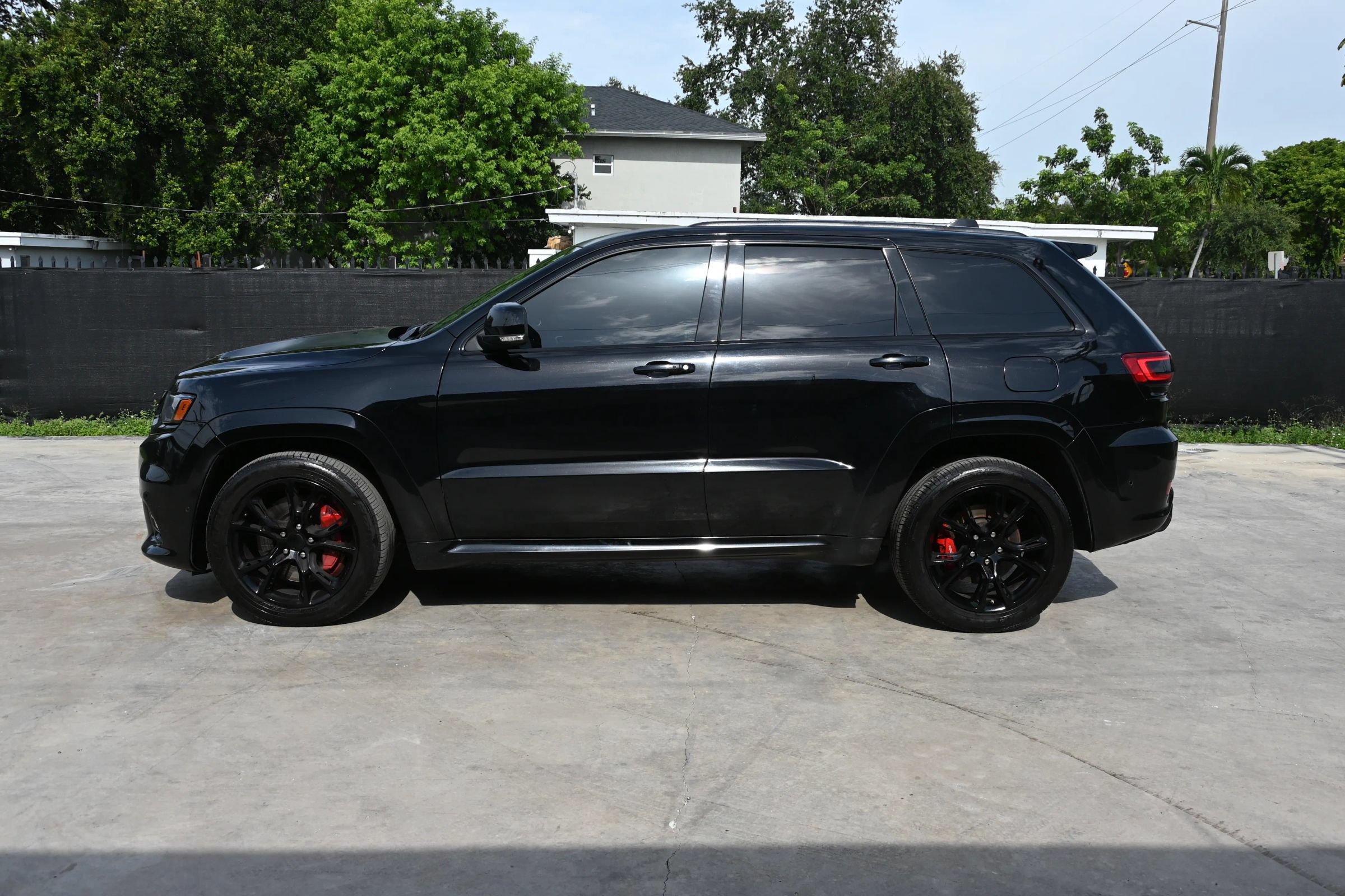 Used 2020 Jeep Grand Cherokee SRT AWD/4WD image 6