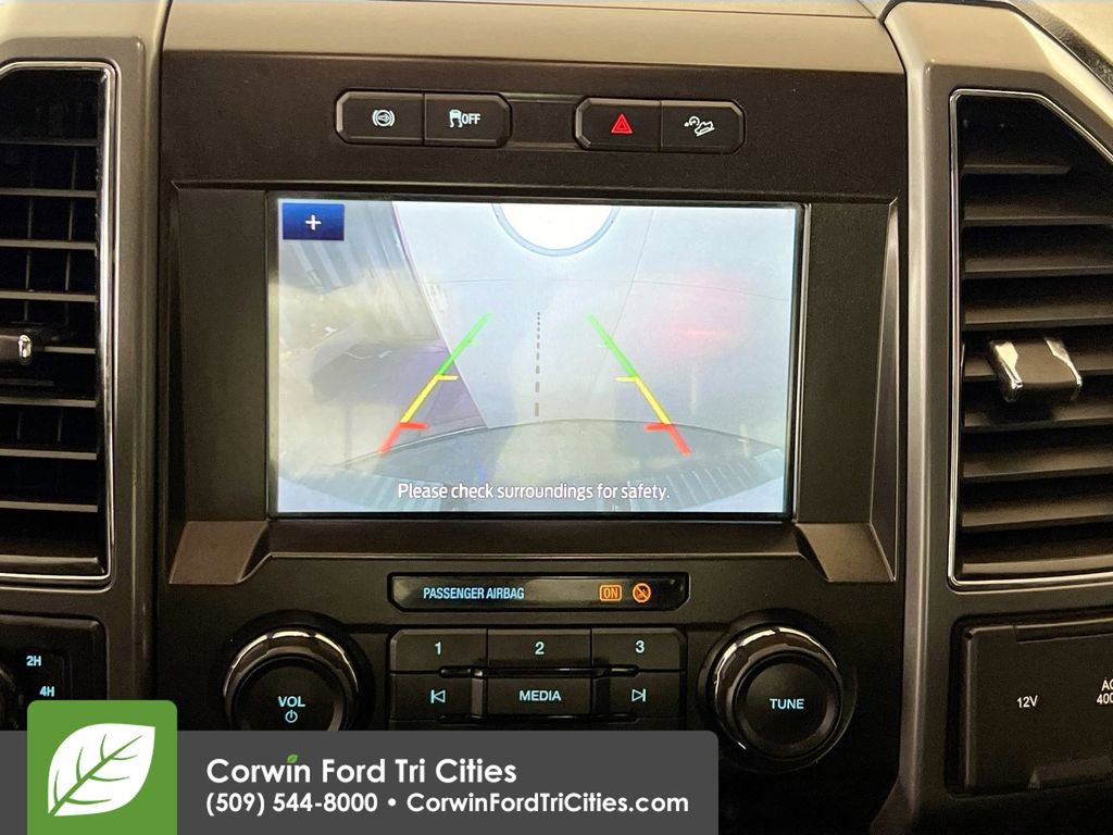 Used 2022 Ford F350 XLT w/ FX4 Off-Road Package image 19