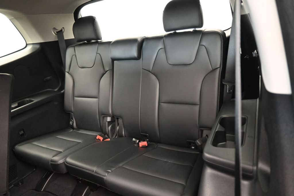 Used 2024 Kia Telluride LX FWD image 34