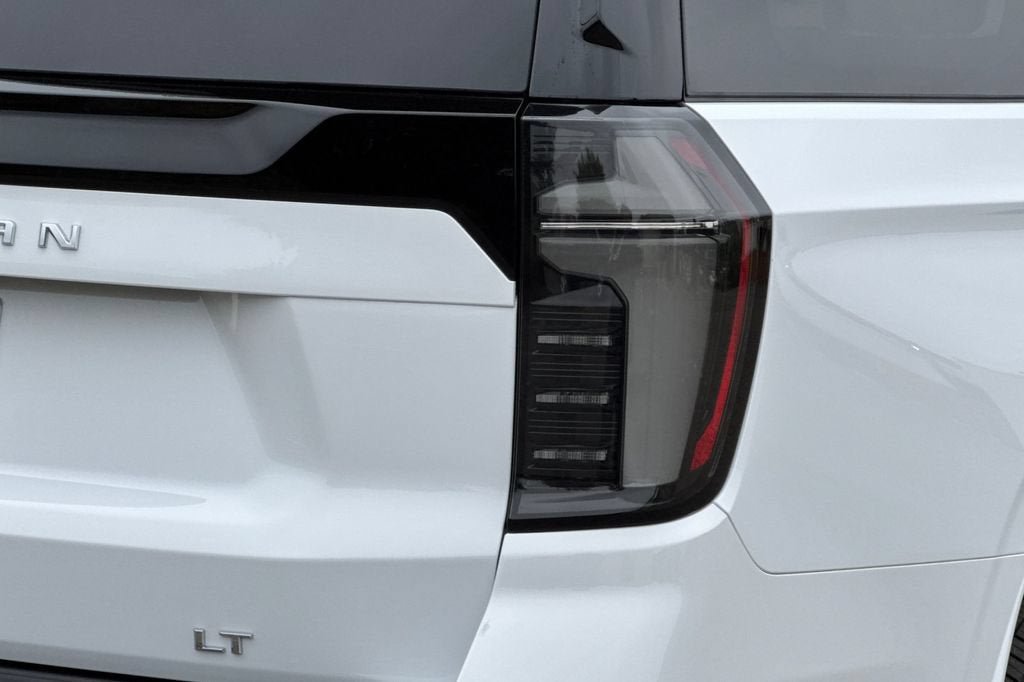 New 2026 Chevrolet Suburban LT w/ Comfort Package RWD image 28