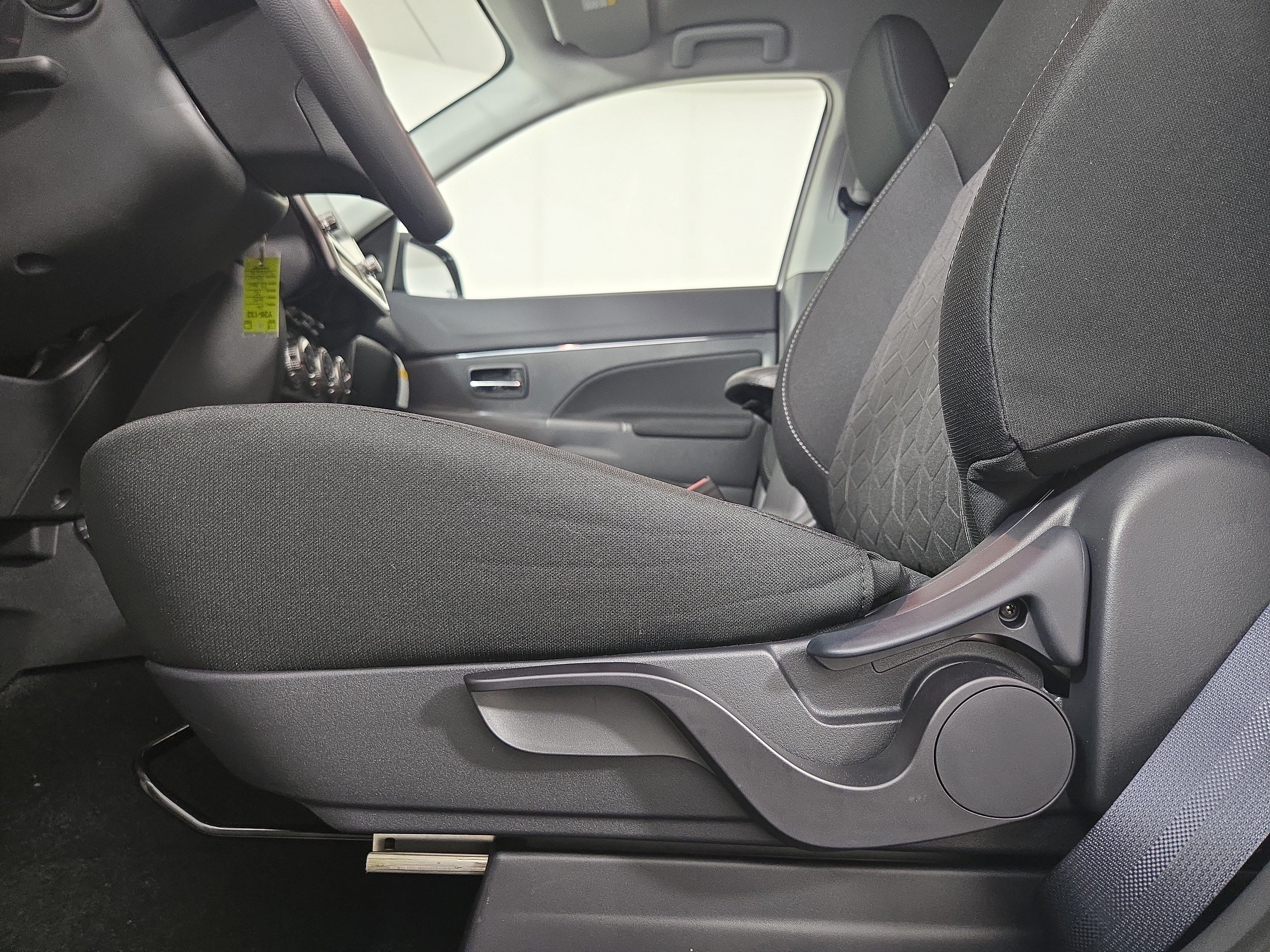 New 2026 Mitsubishi Outlander Sport ES AWD/4WD image 28