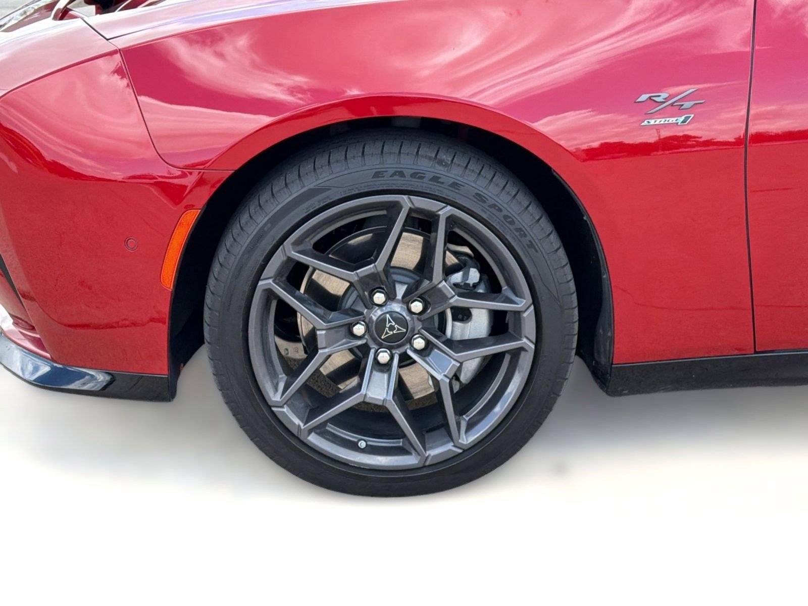 Used 2024 Dodge Charger Daytona R/T w/ Plus Group AWD/4WD image 12