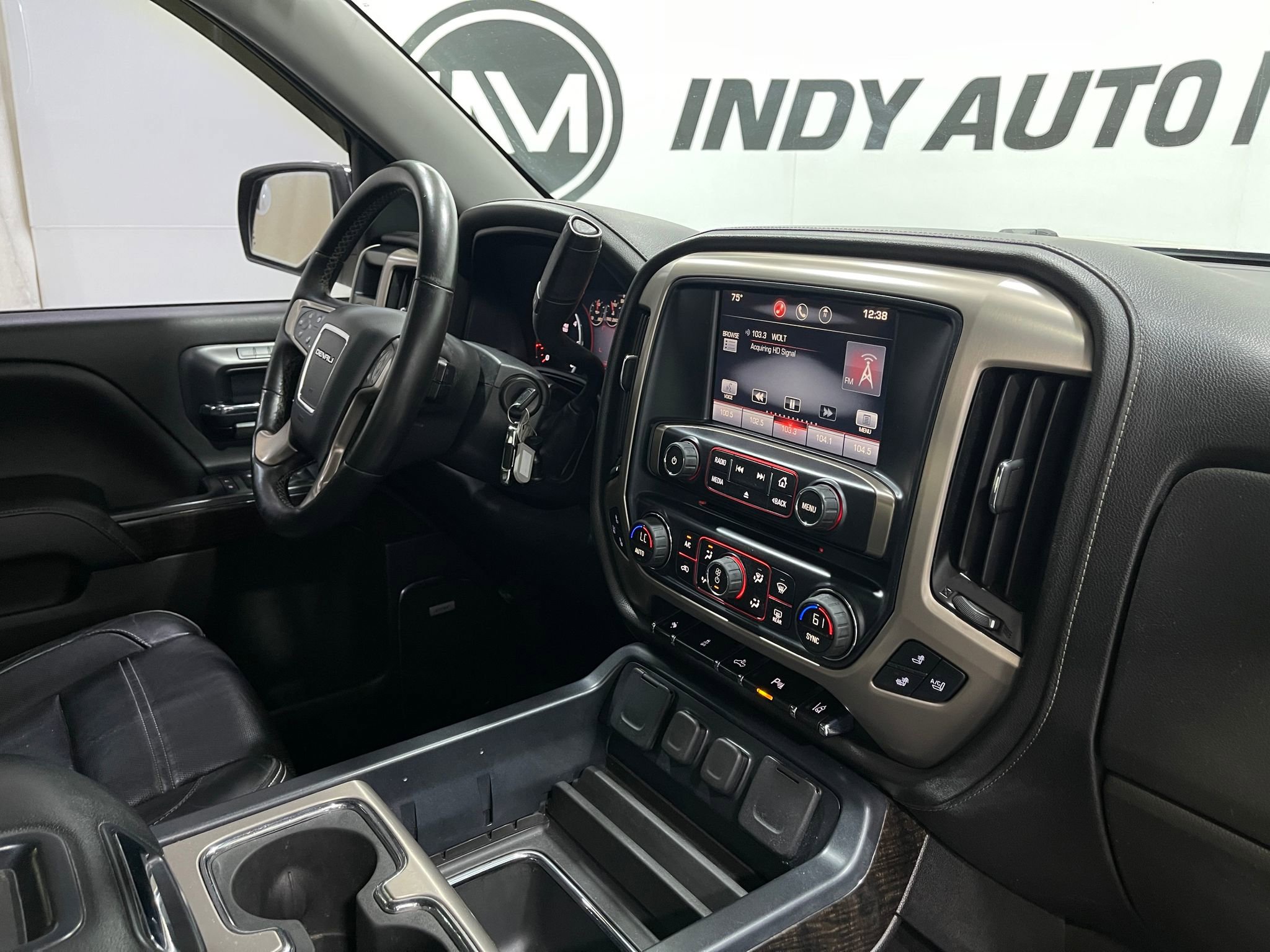 Used 2014 GMC Sierra 1500 Denali w/ Driver Alert Package image 19