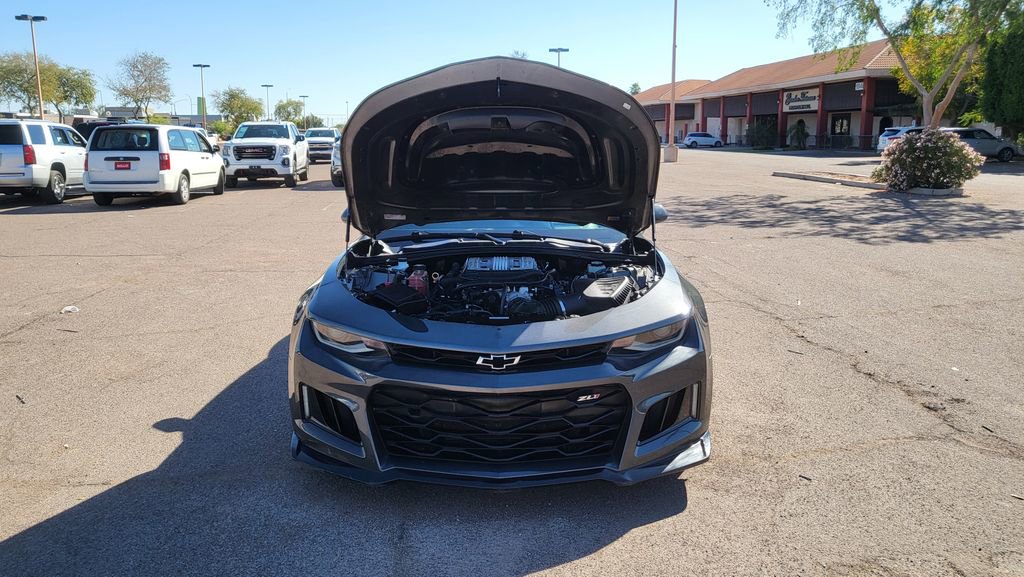 Used 2017 Chevrolet Camaro ZL1 image 36