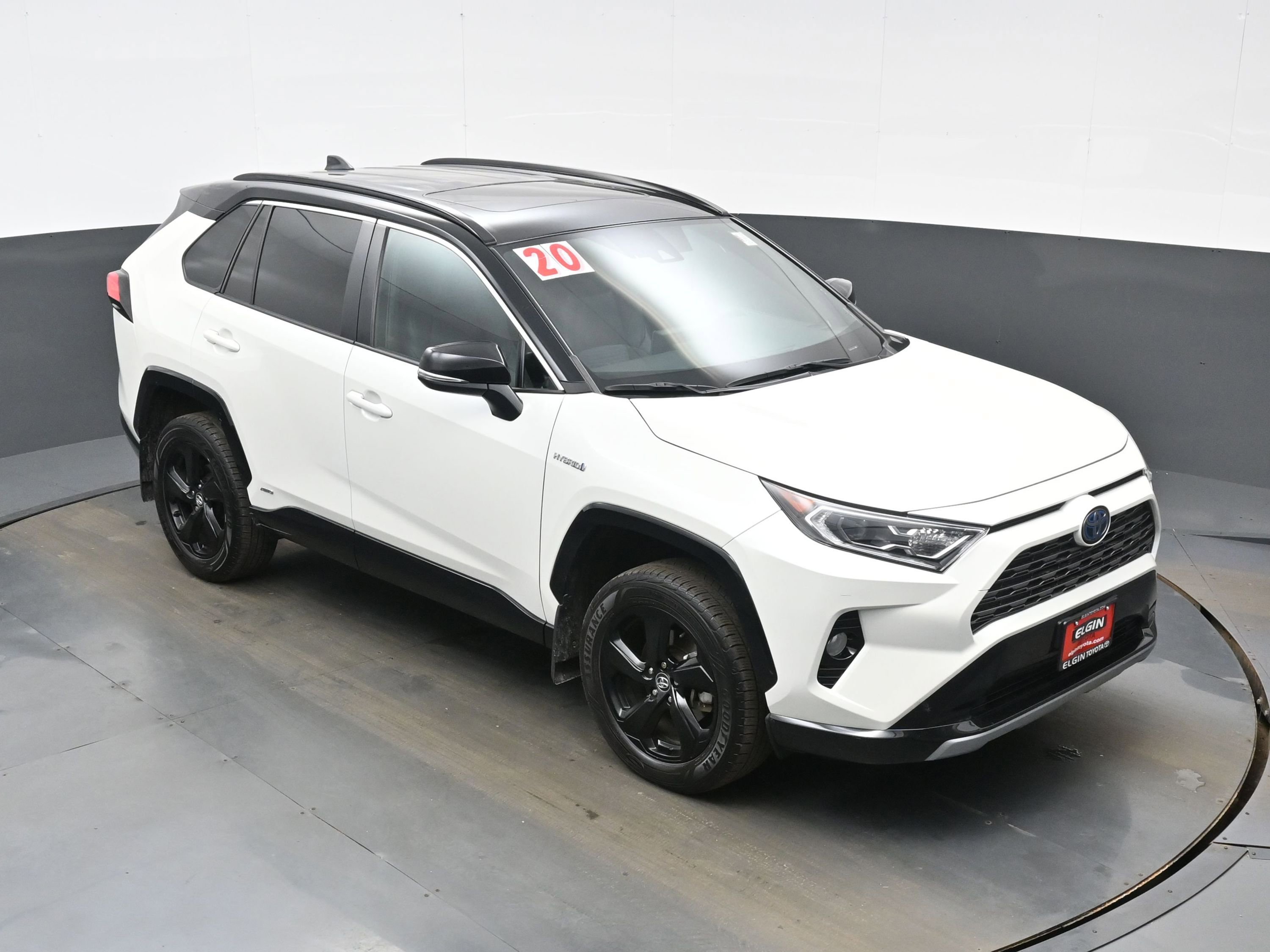 Used 2020 Toyota RAV4 XSE w/ XSE Grade Weather Package AWD/4WD image 35