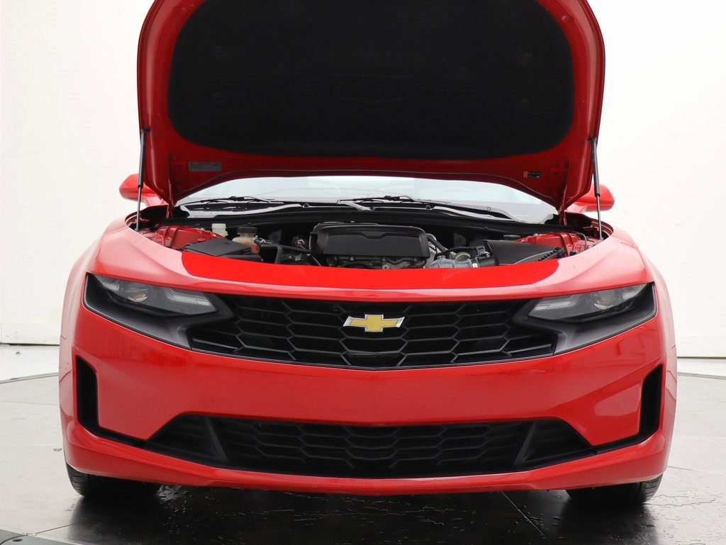 Used 2023 Chevrolet Camaro LT image 9