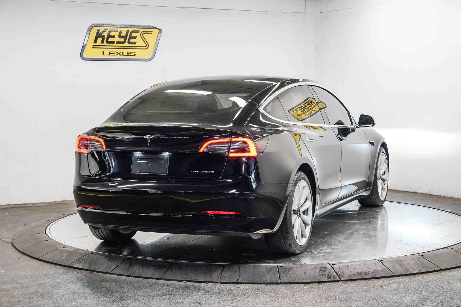 Used 2018 Tesla Model 3 Long Range AWD/4WD image 4