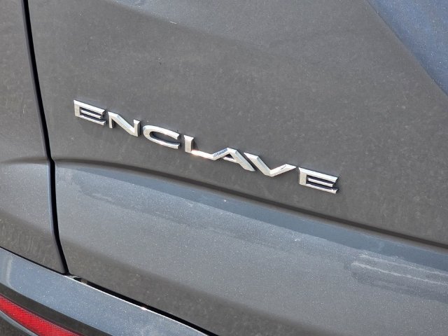 Used 2020 Buick Enclave Essence w/ Sound and Sites Package FWD image 16