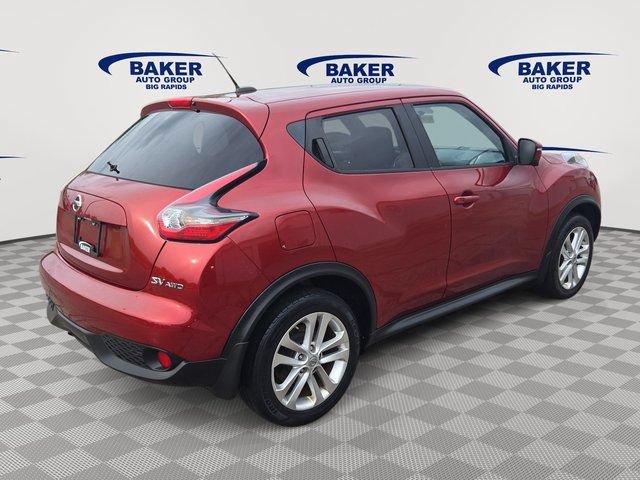 Used 2015 Nissan Juke SV w/ Technology Package AWD/4WD image 3