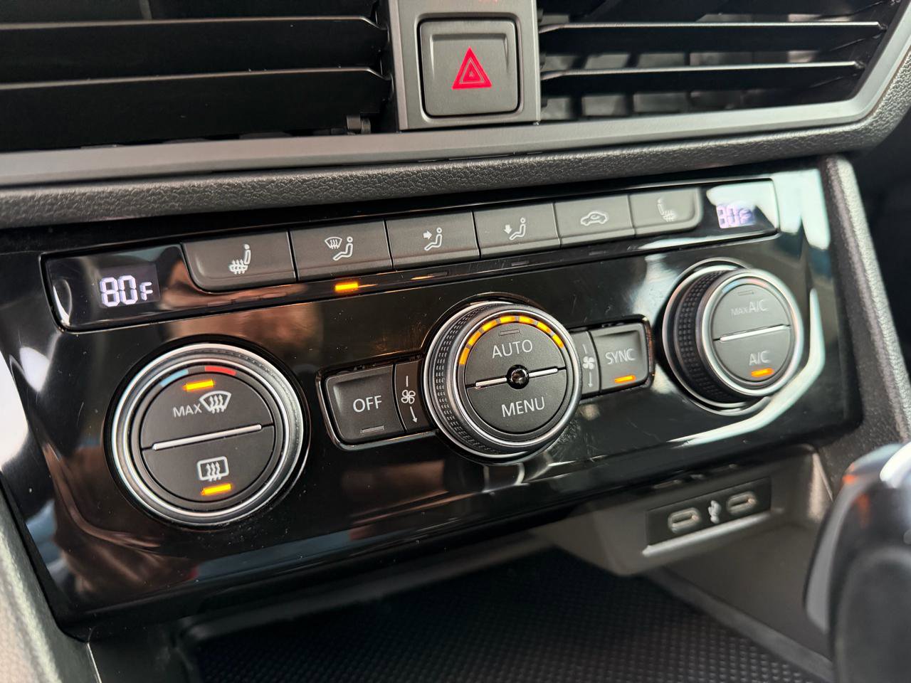 Used 2020 Volkswagen Jetta SE FWD image 45