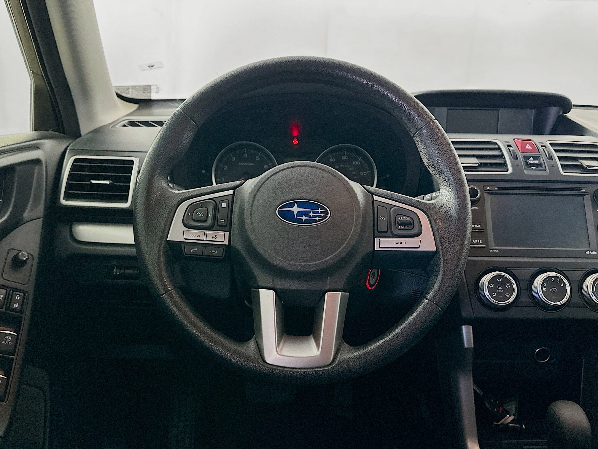 Used 2018 Subaru Forester 2.5i w/ Alloy Wheel Package image 17