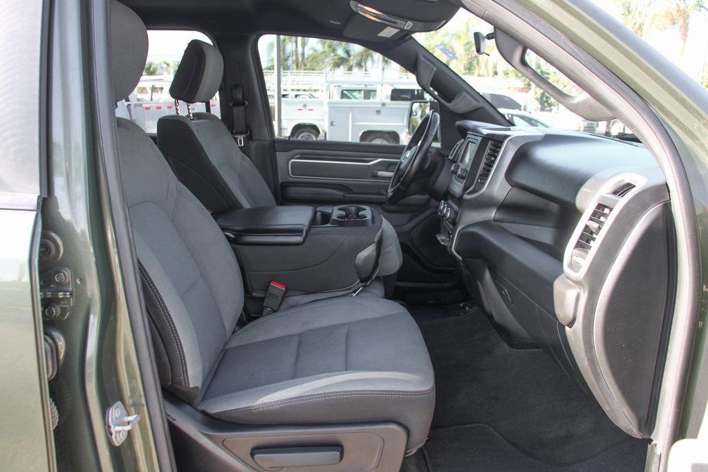 Used 2021 RAM 1500 Big Horn AWD/4WD image 36
