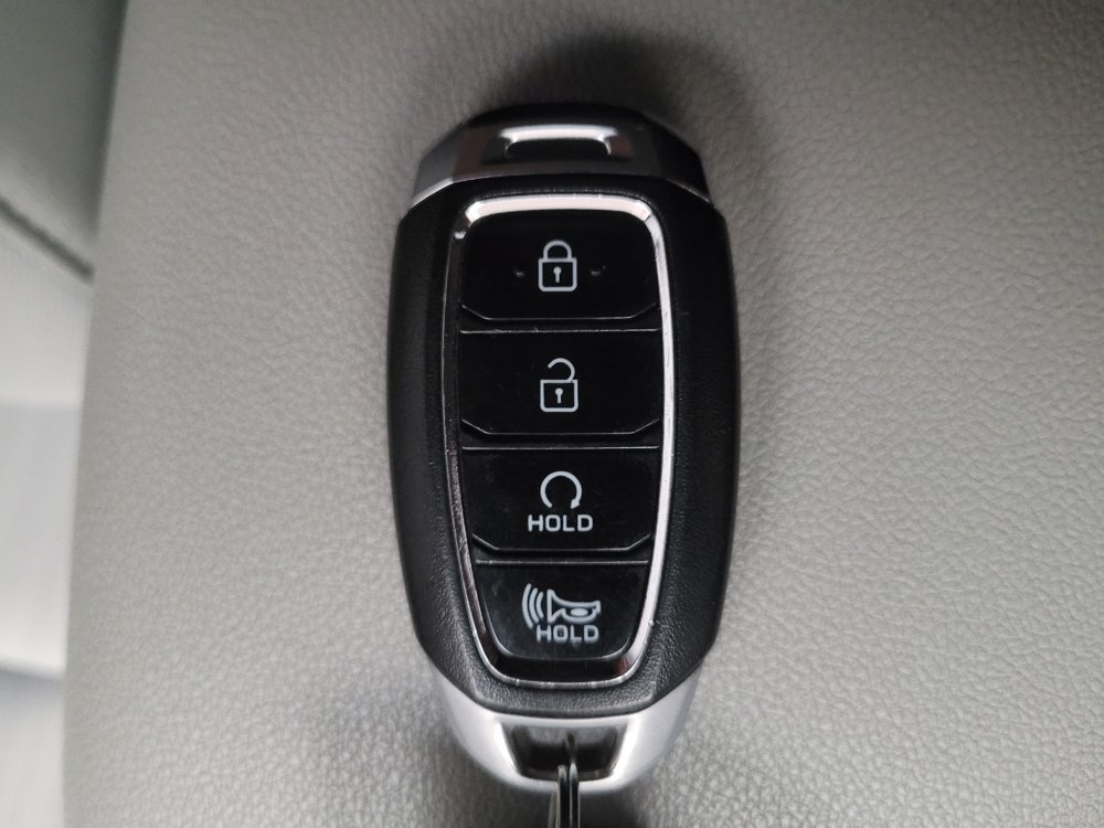 Used 2023 Hyundai Kona SEL w/ Cargo Package AWD/4WD image 32