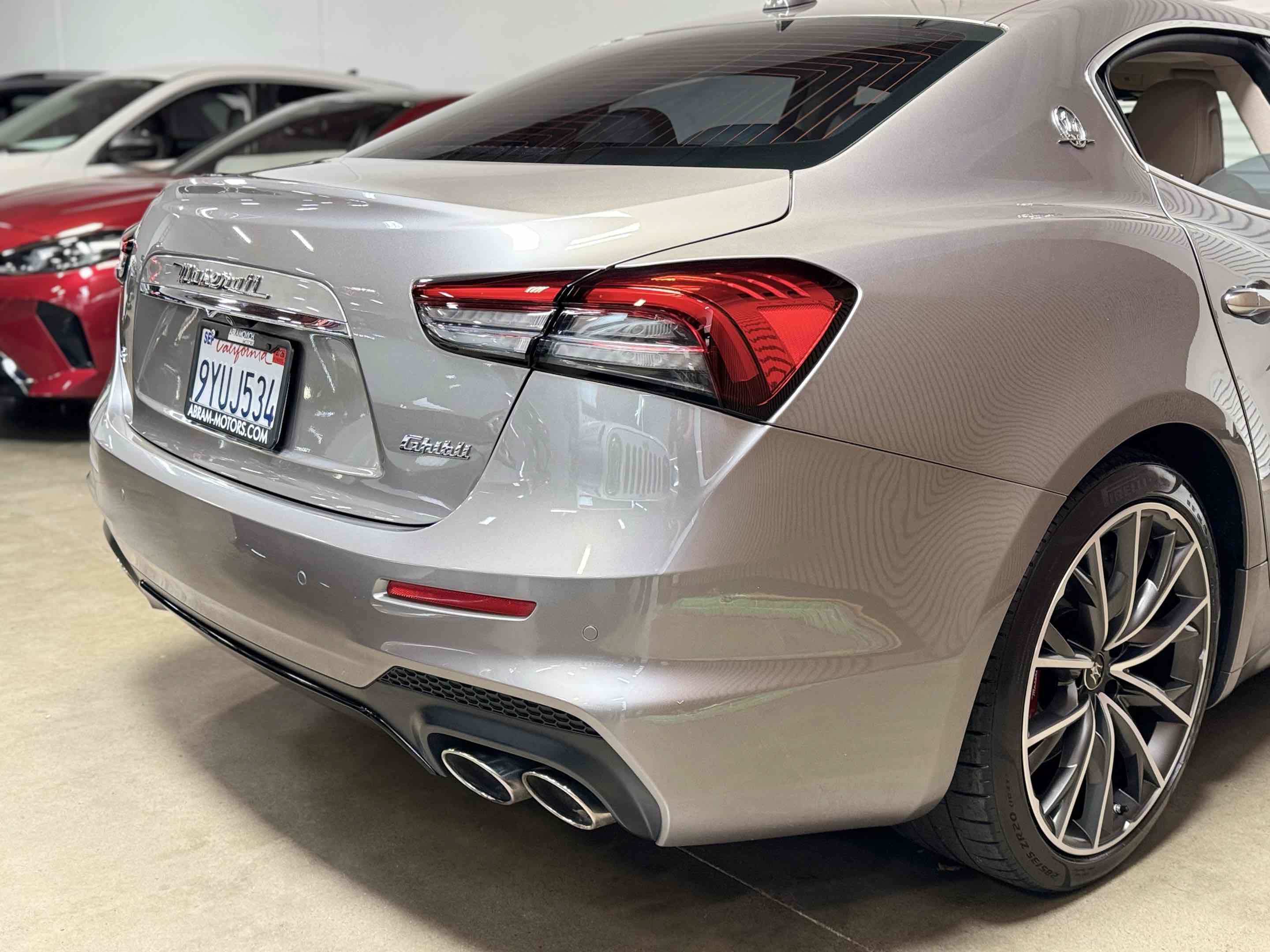 Used 2021 Maserati Ghibli S GranSport RWD image 33