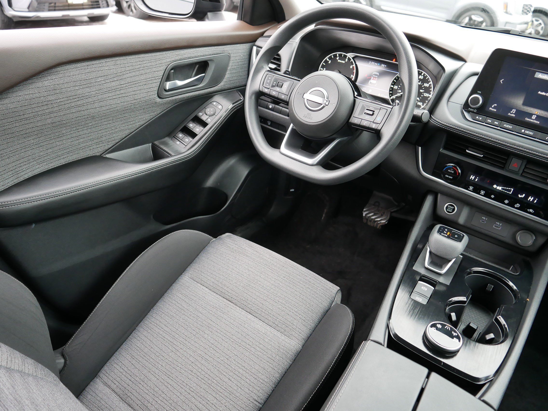 Certified 2023 Nissan Rogue SV AWD/4WD image 9