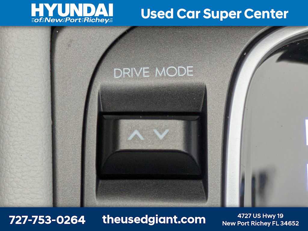 Used 2026 Hyundai Kona SEL Sport image 25