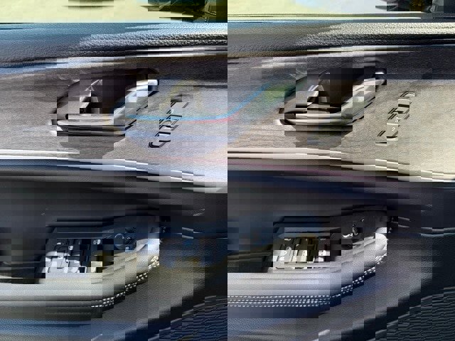 New 2025 Jeep Grand Cherokee L Limited w/ Trailer Tow Package image 13