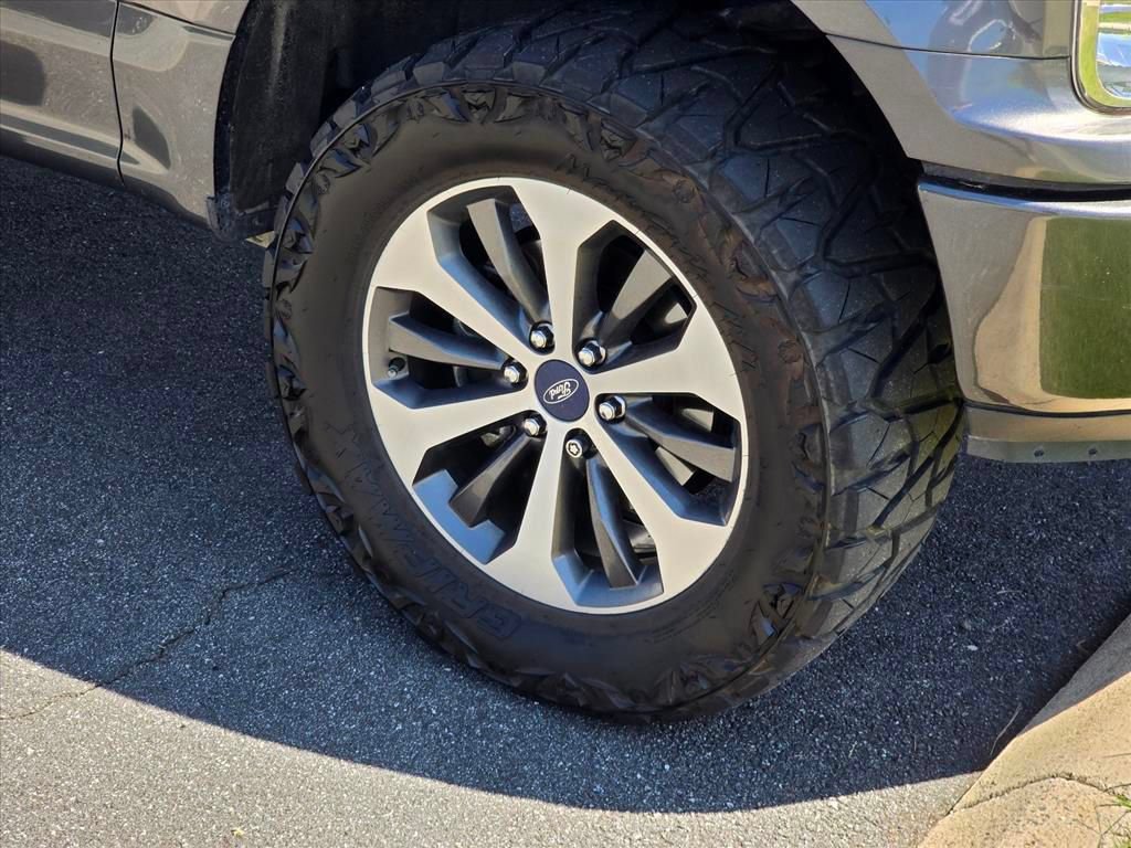 Used 2019 Ford F150 XL w/ Equipment Group 101A Mid AWD/4WD image 17