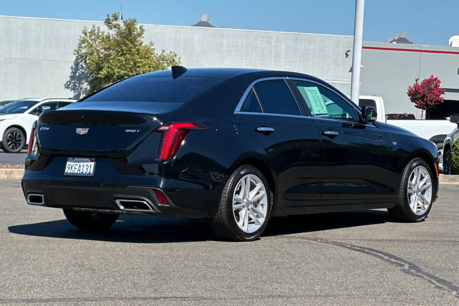 Used 2024 Cadillac CT4 Luxury RWD image 2