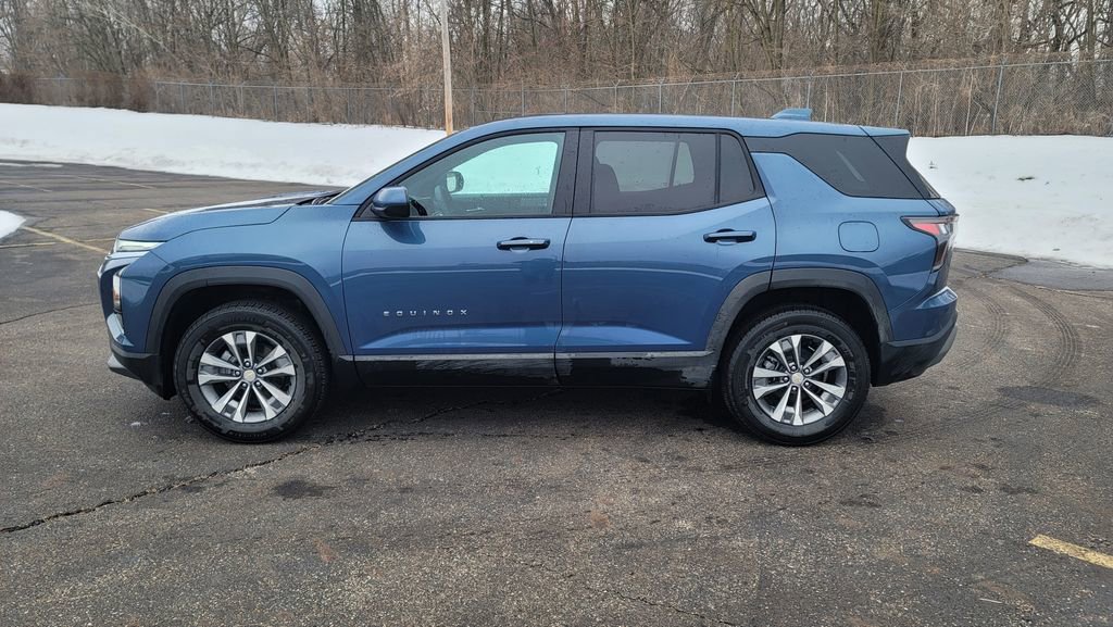 New 2026 Chevrolet Equinox LT w/ Convenience Package II image 7