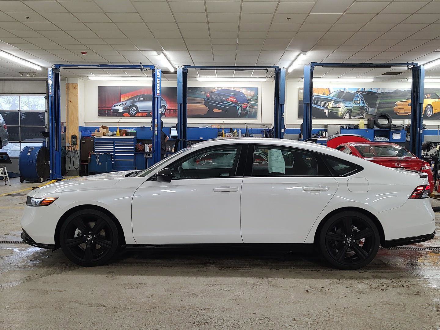 Certified 2023 Honda Accord Sport image 27