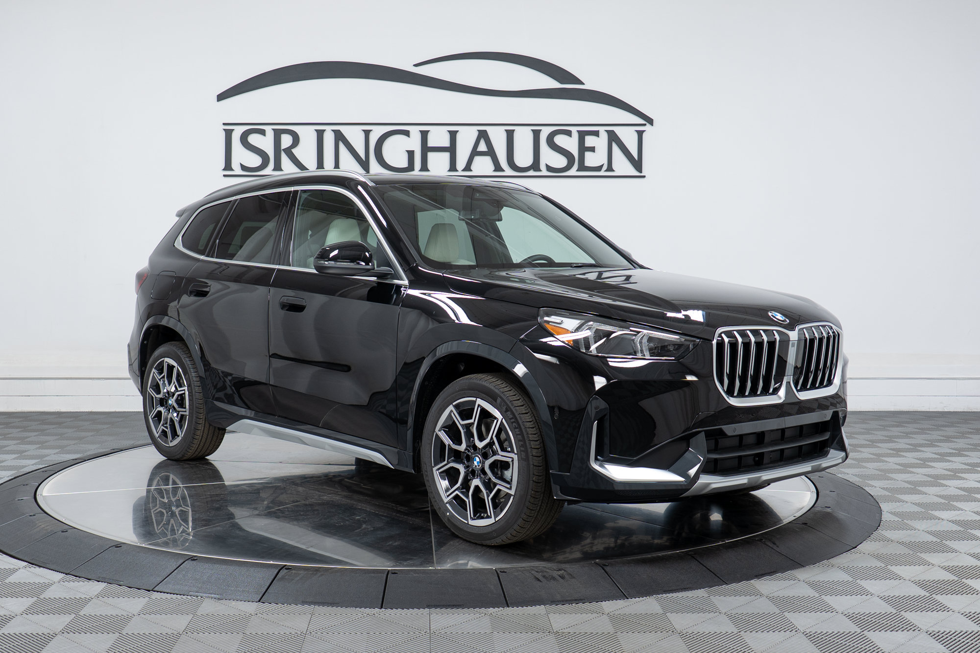 New 2026 BMW X1 xDrive28i w/ Convenience Package AWD/4WD image 3