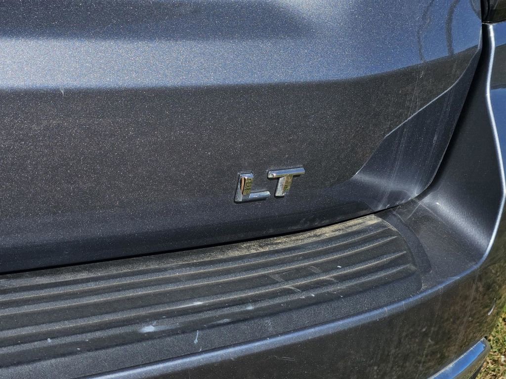 Used 2022 Chevrolet Tahoe LT w/ Luxury Package image 43