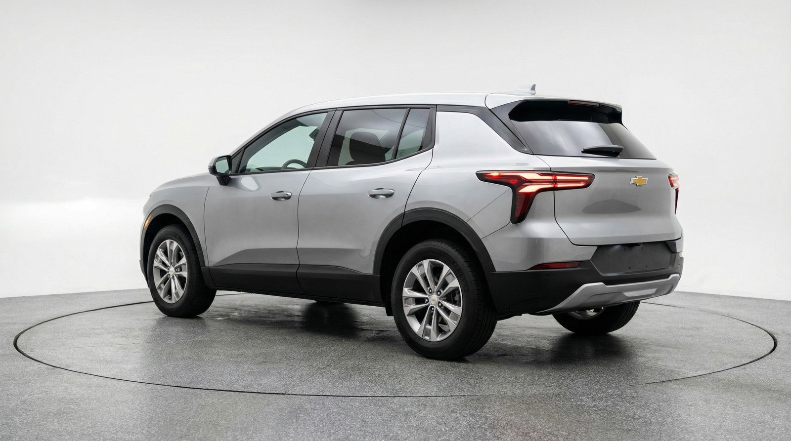 Used 2025 Chevrolet Equinox LT FWD image 6