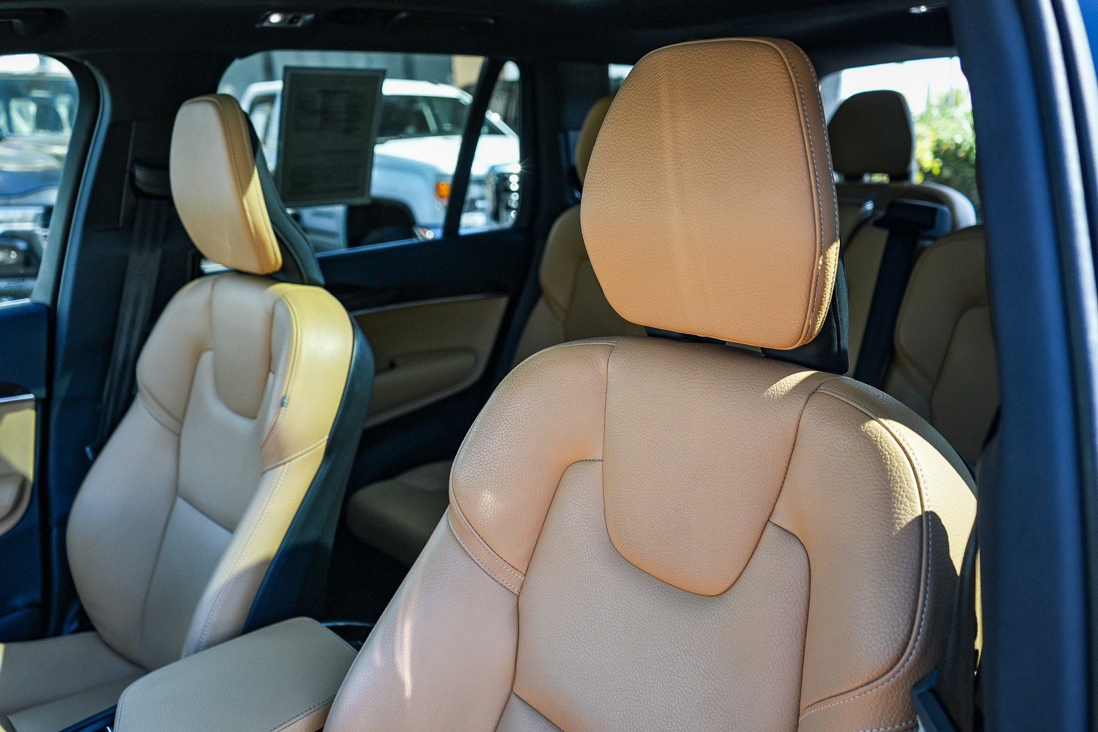 Used 2019 Volvo XC90 T6 Momentum w/ Advanced Package AWD/4WD image 24