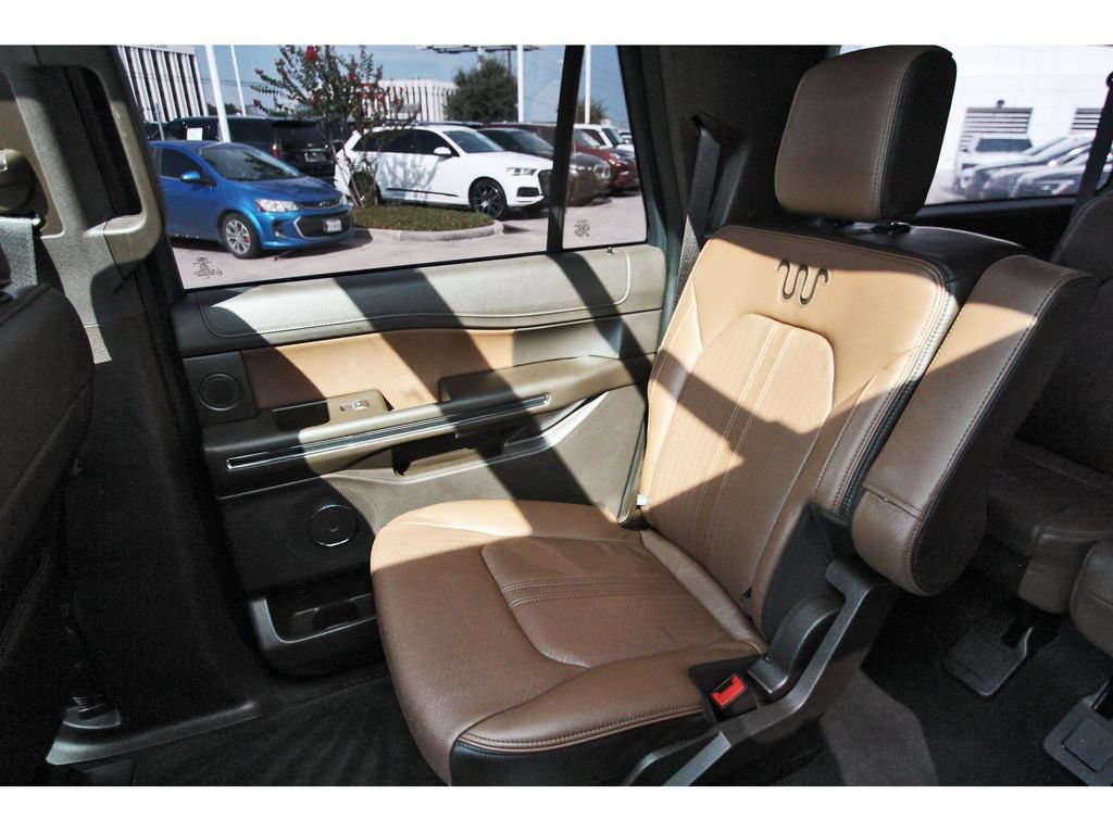 Used 2024 Ford Expedition Max King Ranch RWD image 11