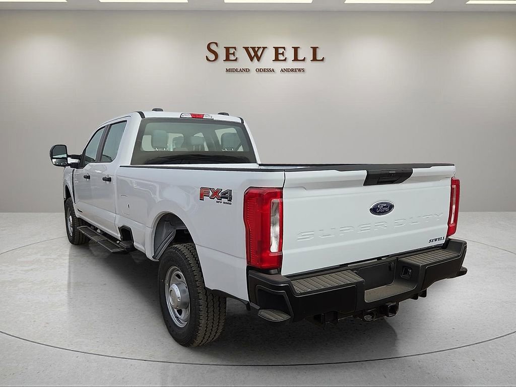 New 2026 Ford F350 XL image 3