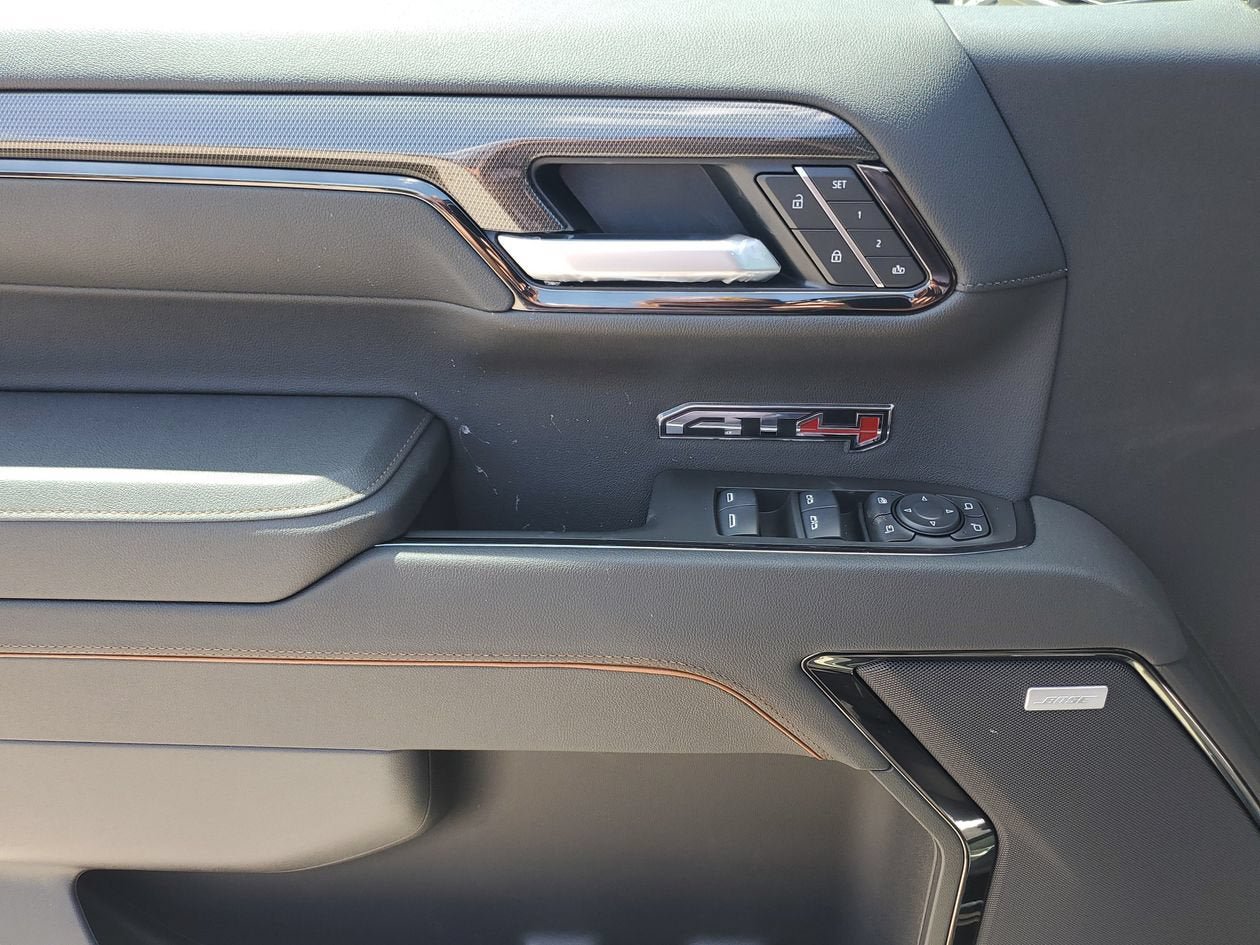 New 2026 GMC Sierra 1500 AT4 w/ AT4 Premium Package AWD/4WD image 18