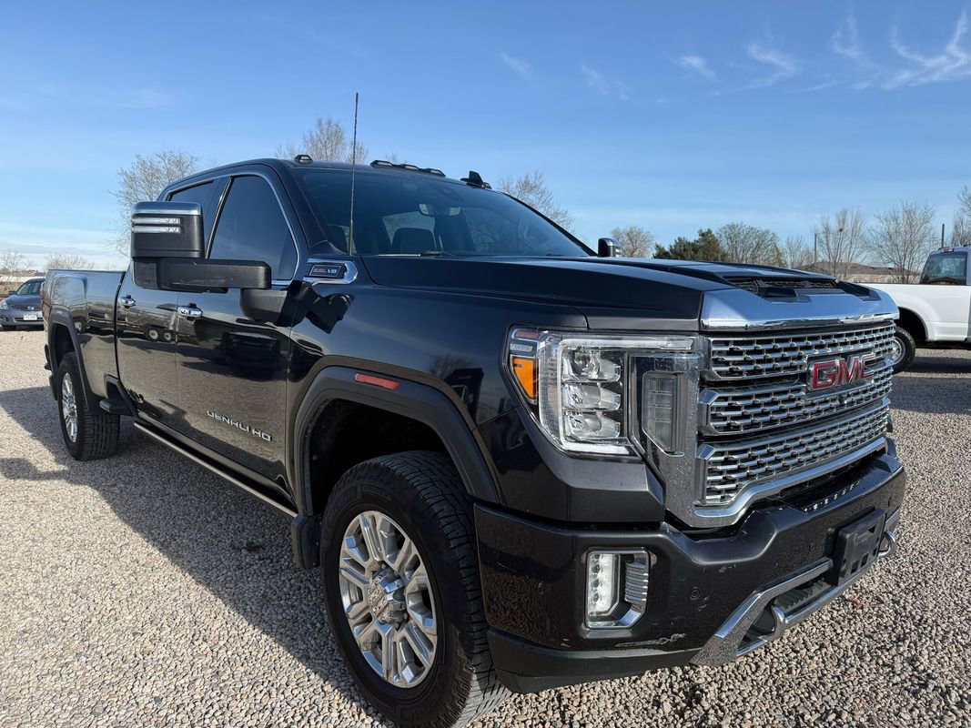 Used 2021 GMC Sierra 3500 Denali w/ Denali Ultimate Package image 2