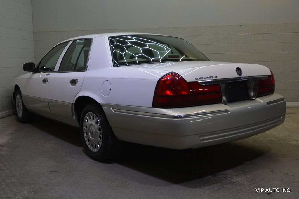 Used 2003 Mercury Grand Marquis GS RWD image 3
