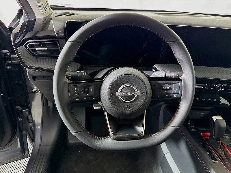 New 2026 Nissan Kicks SR w/ Cold Weather Package image 12