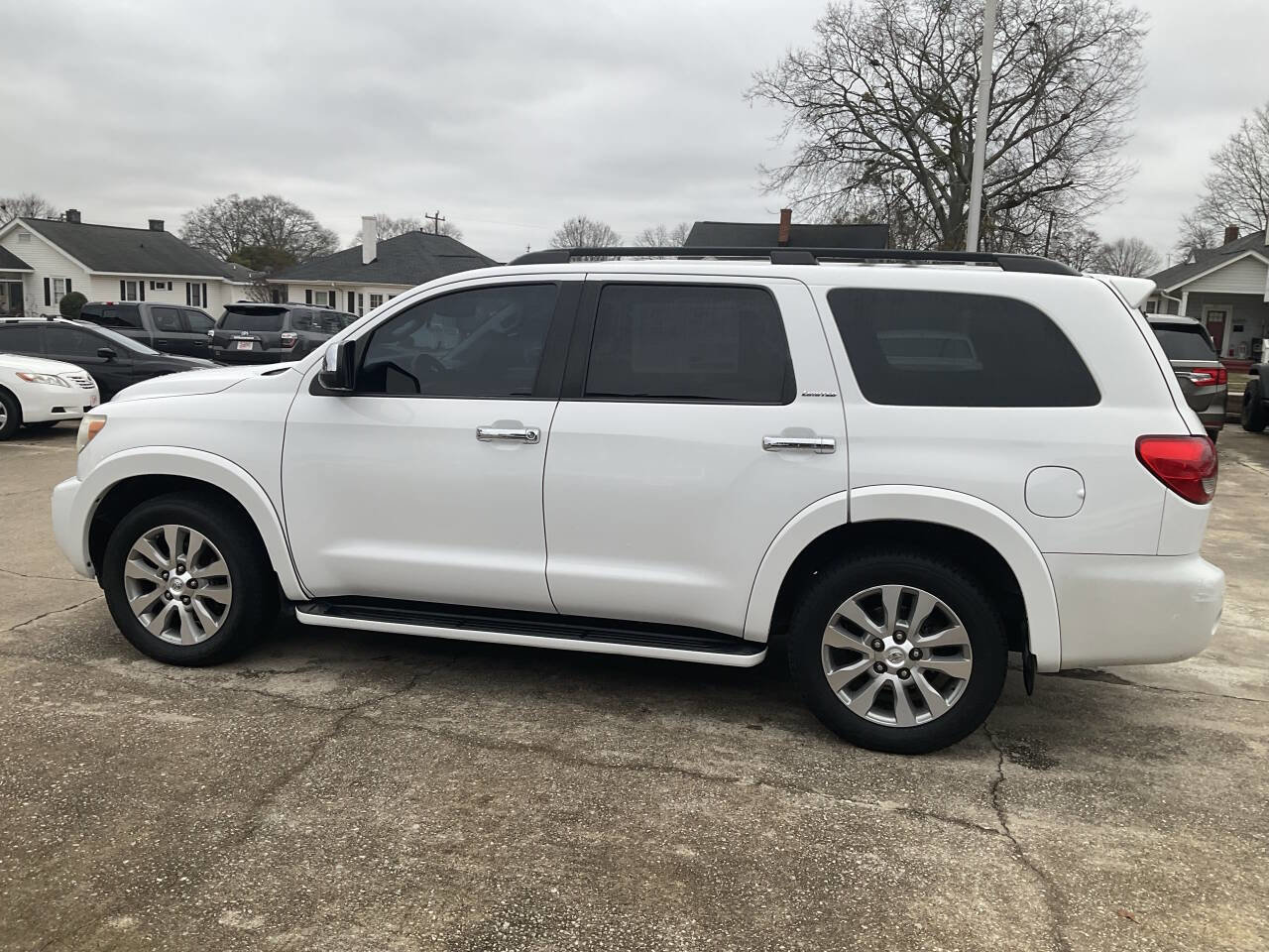 Used 2013 Toyota Sequoia Limited RWD image 6