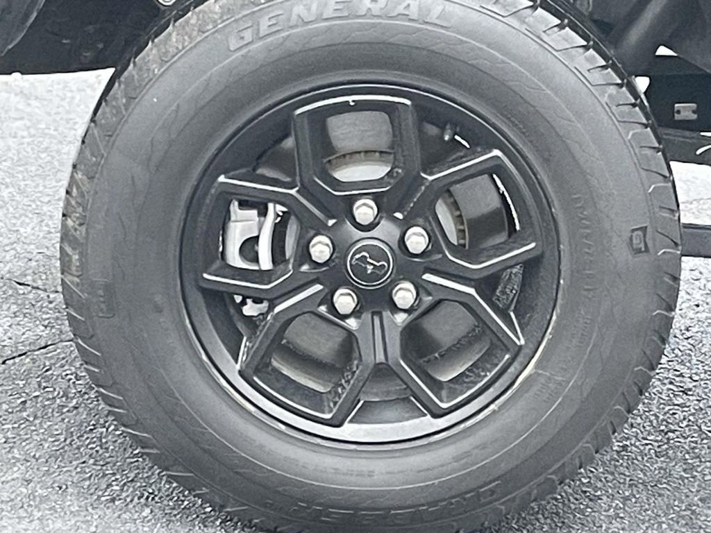 Used 2025 Jeep Gladiator Sport image 13